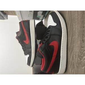 Nike Air Jordan 1 Low Fire Red - Size 13